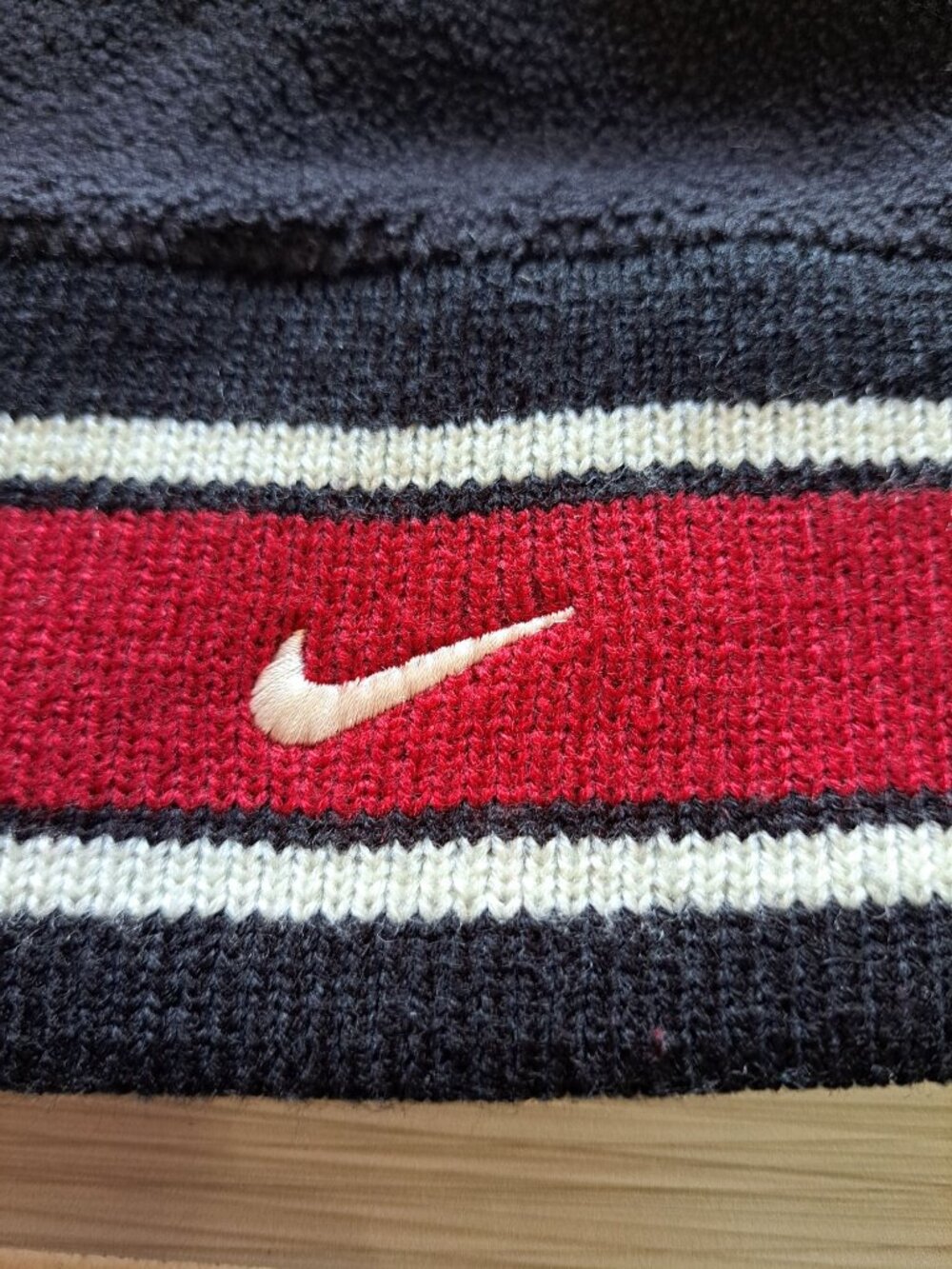 Vtg Nike Fleece Knit Beanie Hat  Red Stripe And Embroidered Swoosh Logo One Size - Picture 2 of 6